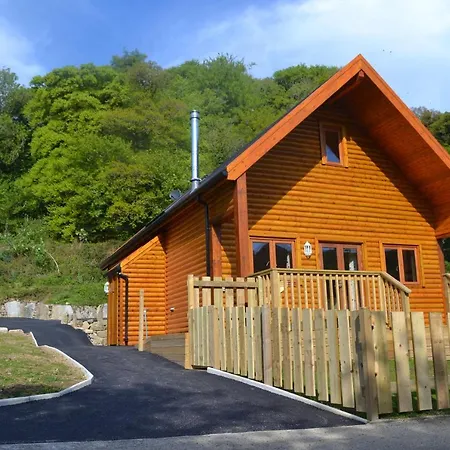 Coombe Mill Holidays