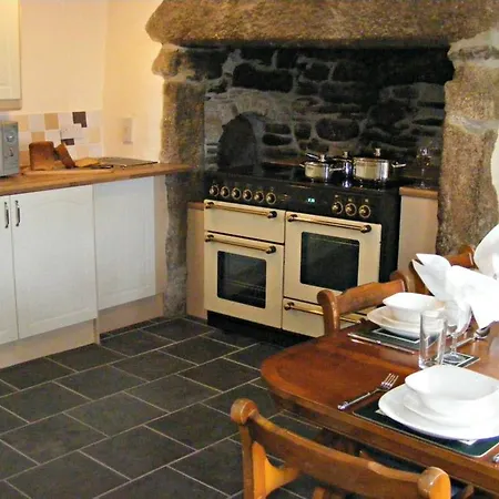 Coombe Mill Holidays Bodmin